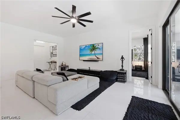 829 16th Avenue Sw, Naples, FL 34117