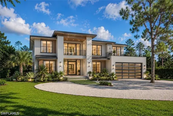 29 Caribbean Road, Naples, FL 34108