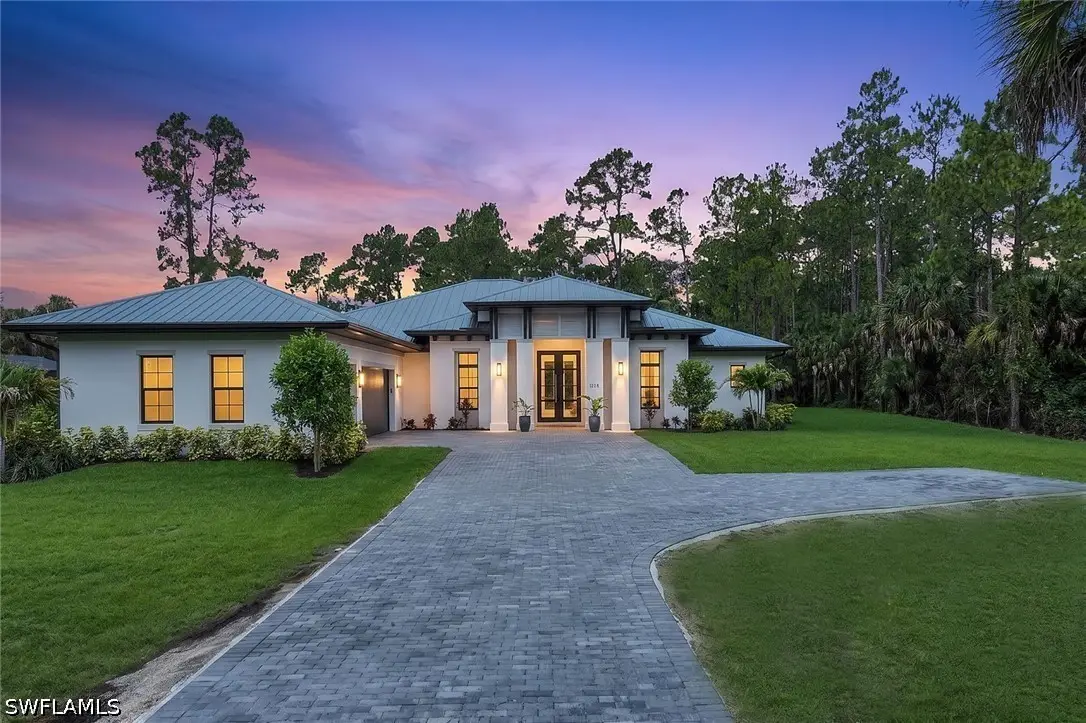 933 11th Street Sw, Naples, FL 34117 - #1