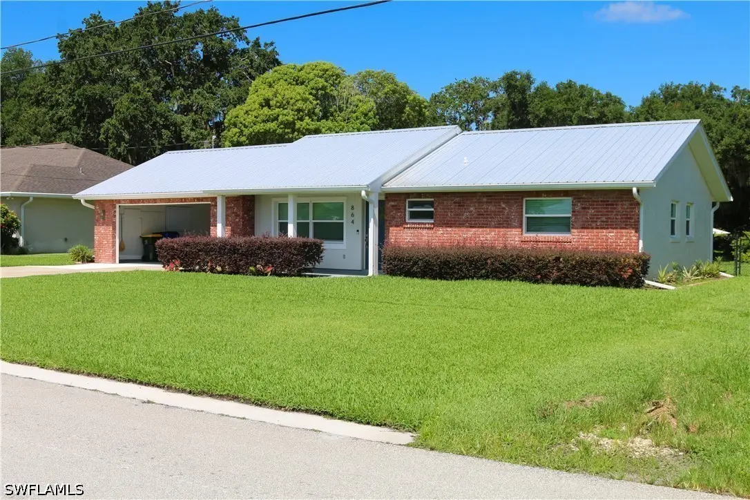 864 Peachtree Drive, Lake Placid, FL 33852 - #1