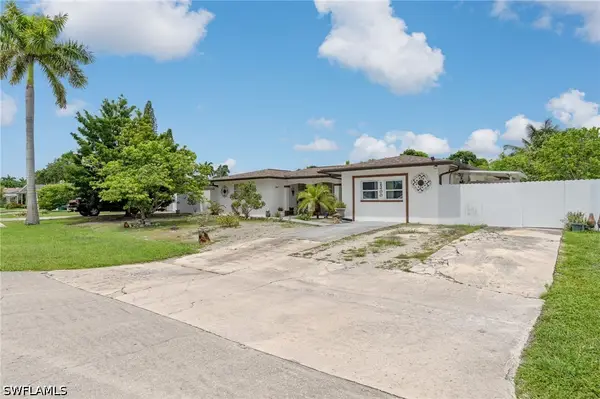 2200 44th Street Sw, Naples, FL 34116