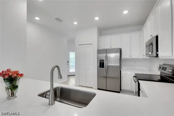 1645 Alameda Drive, Naples, FL 34120