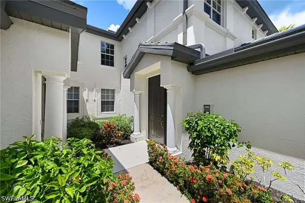 1626 Tarpon Bay Drive S #202, Naples, FL 34119