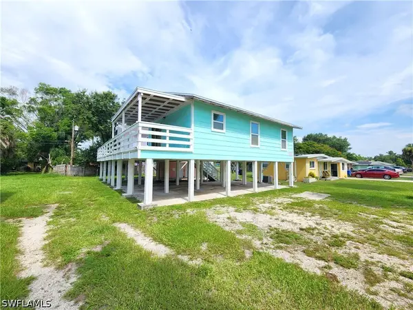 1480/1482 Lura Avenue, Fort Myers, FL 33916