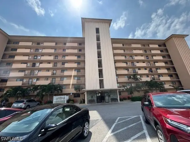 4260 SE 20th Place #205, Cape Coral, FL 33904 - #1