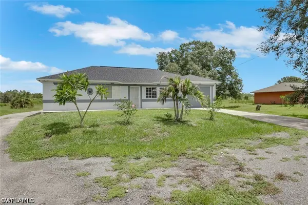 4075 24th Avenue Ne, Naples, FL 34120