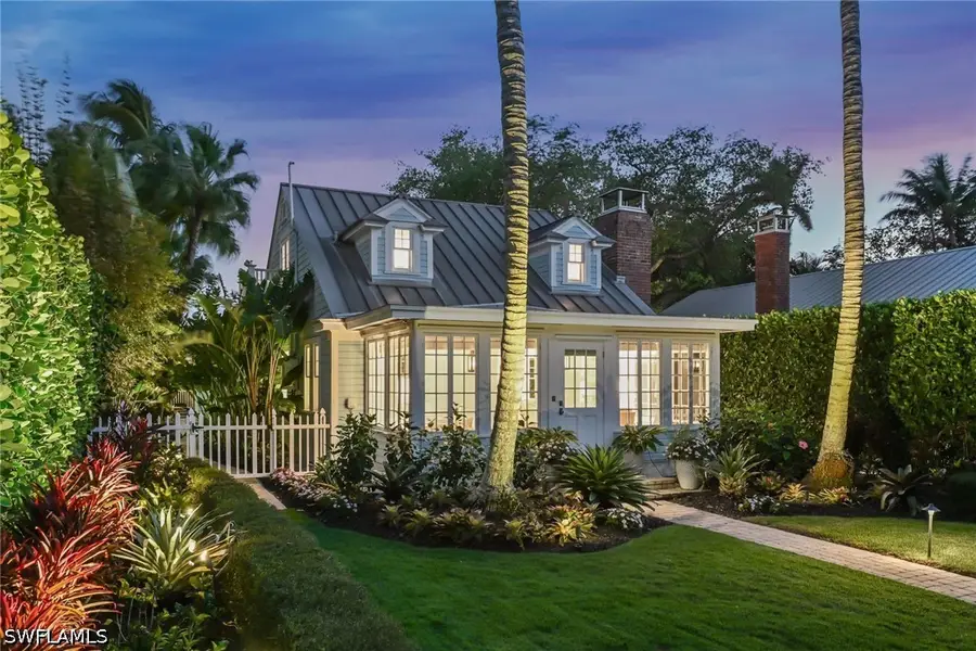 356 11th Avenue S, Naples, FL 34102 - #2