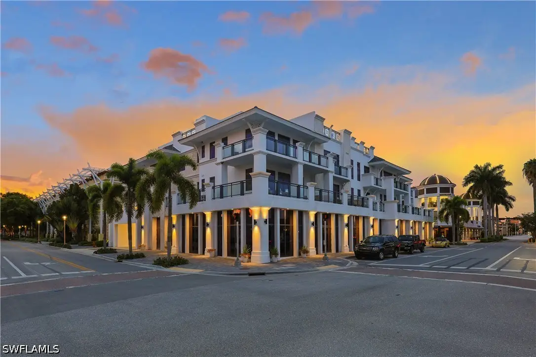 875 6th Avenue S #304, Naples, FL 34102 - #1