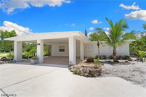 66 River Court, Naples, FL 34110