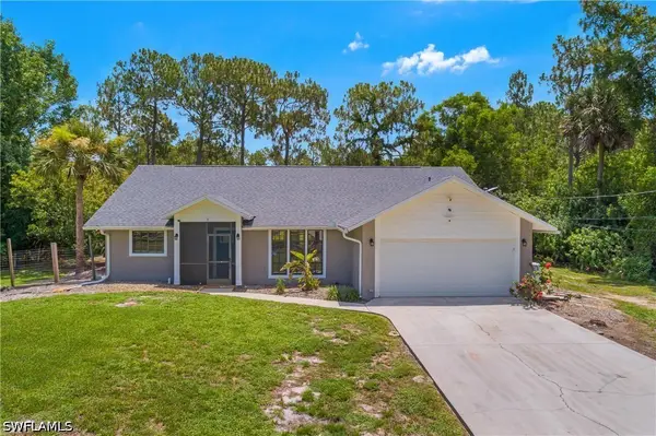 2240 19th Street Sw, Naples, FL 34117