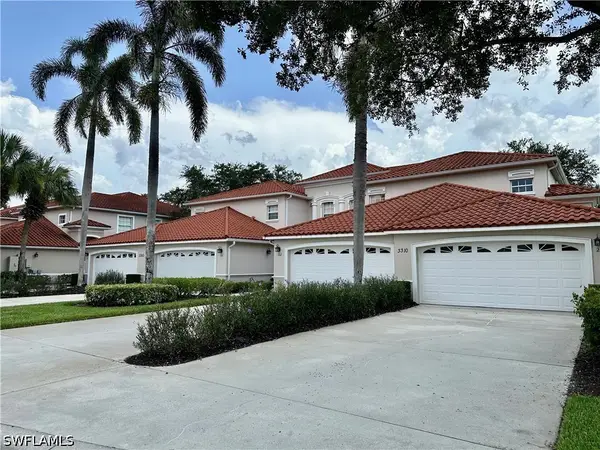 3310 Grand Cypress Drive #101, Naples, FL 34119