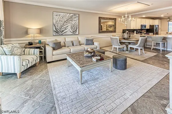 9572 Trevi Court #5015, Naples, FL 34113