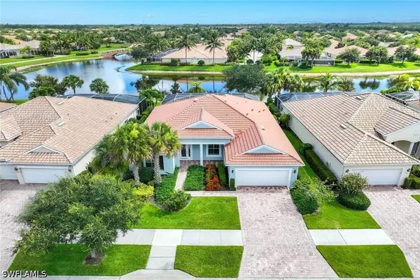 8562 Veronawalk Circle, Naples, FL 34114