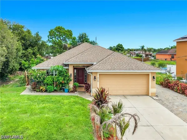 2508 41st Street W, Lehigh Acres, FL 33971