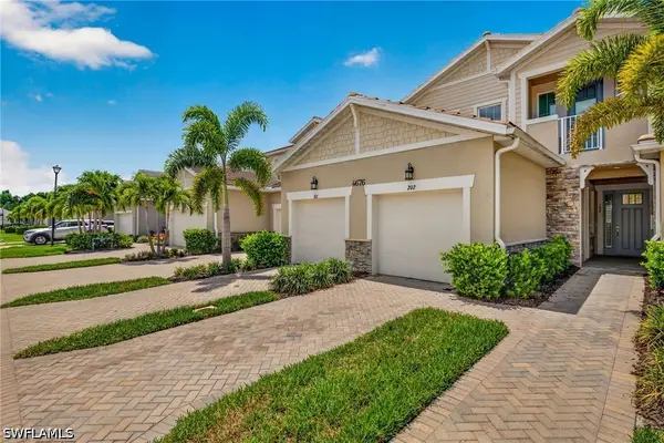 4676 Arboretum Circle #102, Naples, FL 34112