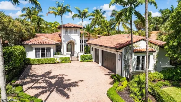 17009 Cortile Drive, Naples, FL 34110