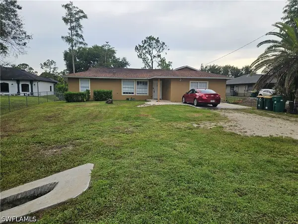 2430 Golden Gate Boulevard E, Naples, FL 34120