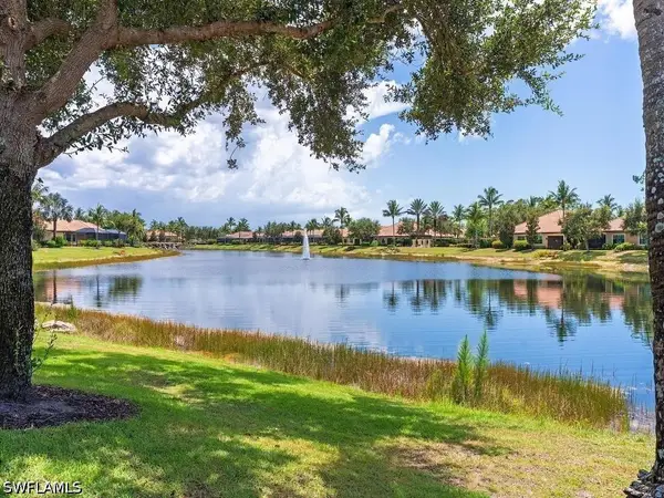 9442 Isla Bella Circle, Bonita Springs, FL 34135
