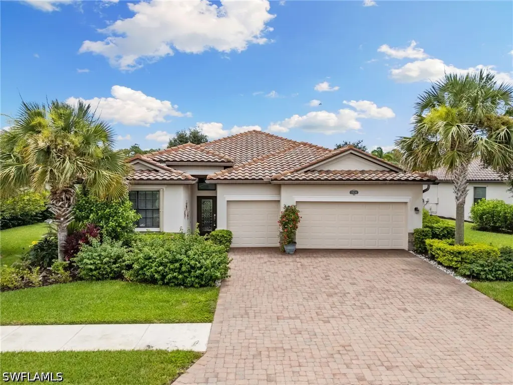 3934 Sapphire Way, Naples, FL 34114 - #1