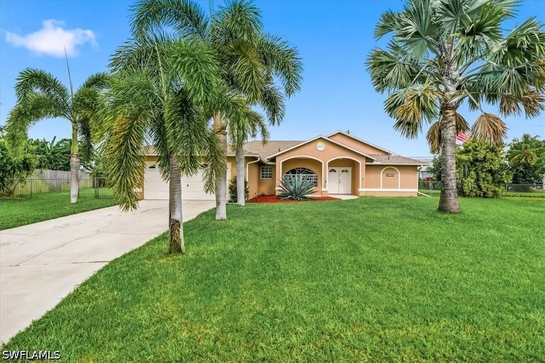 1702 SE 11th Avenue, Cape Coral, FL 33990 - #1