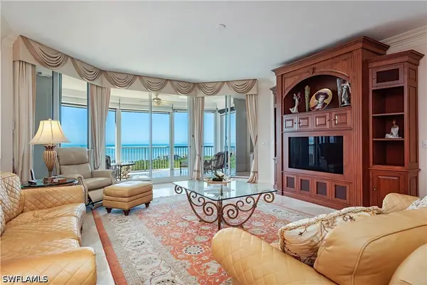 7117 Pelican Bay Boulevard #1905, Naples, FL 34108