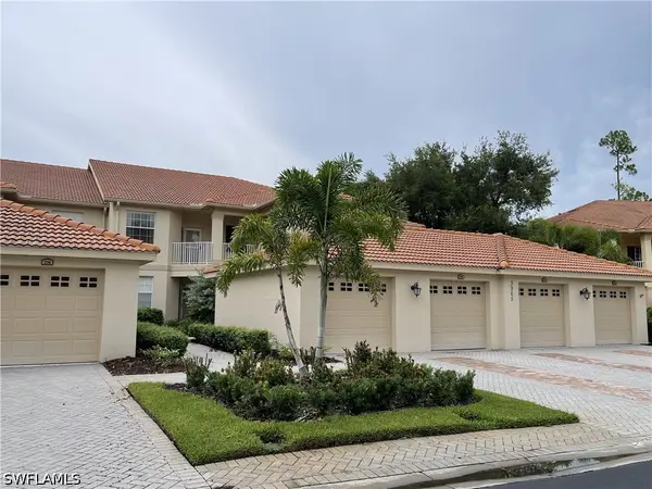 3965 Bishopwood Court E #205, Naples, FL 34114