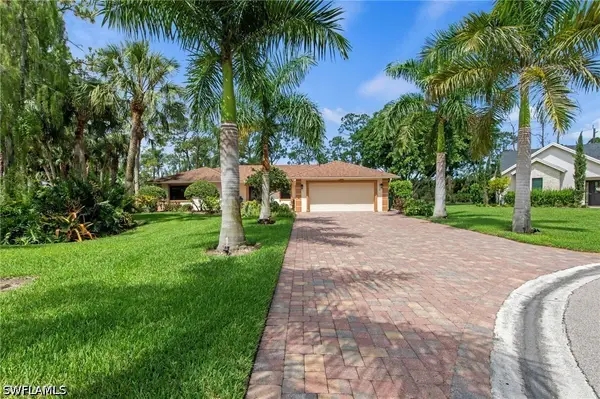 1813 Princess Court, Naples, FL 34110