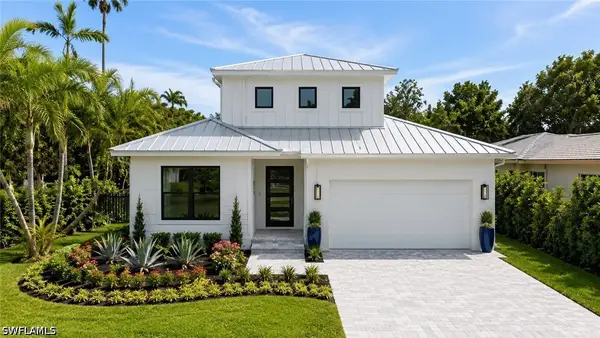 3028 Woodside Avenue, Naples, FL 34112
