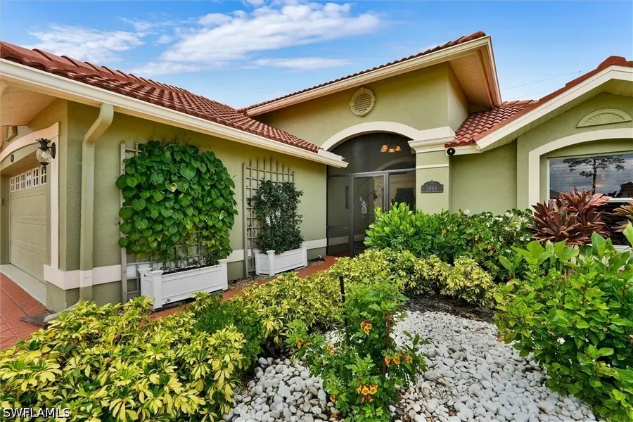 5866 Westbourgh Court, Naples, FL 34112 - #3