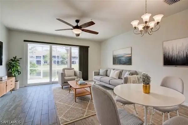 904 Hampton Circle, Naples, FL 34105