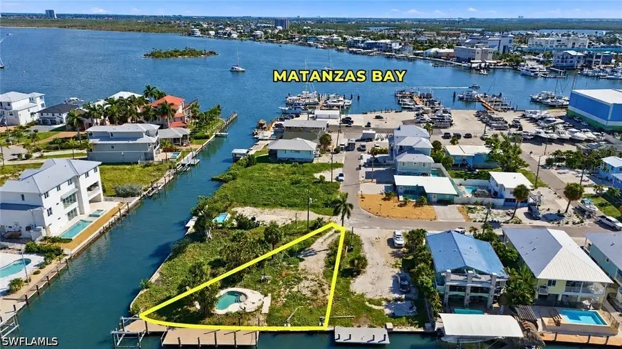 800 3rd Street, Fort Myers Beach, FL 33931 - #2