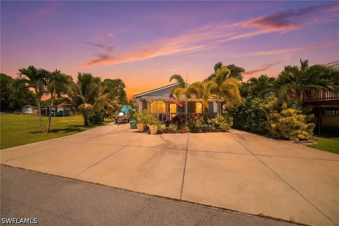 253 Worley Street, Chokoloskee, FL 34138 - #1