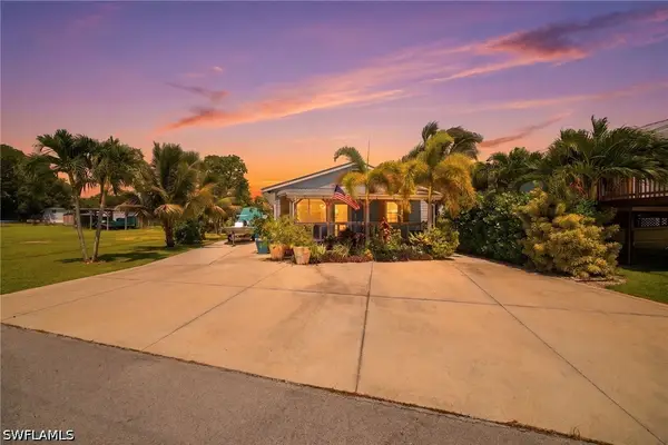 253 Worley Street, Chokoloskee, FL 34138