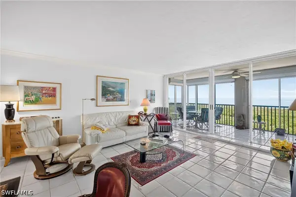 7515 Pelican Bay Boulevard #17B, Naples, FL 34108