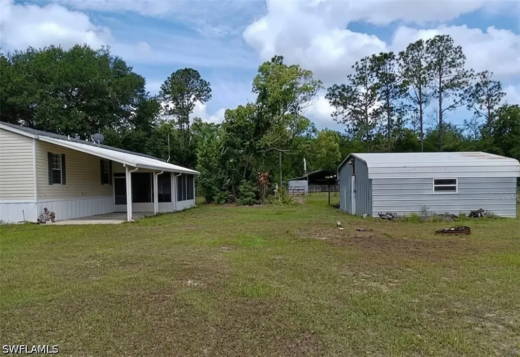 17749 SE 156th Place Road, Weirsdale, FL 32195 - #1