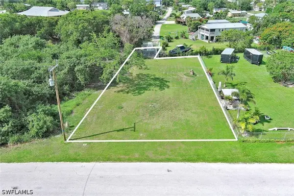 Address Withheld By Seller, Chokoloskee, FL 34138