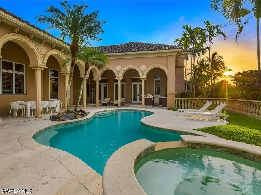 550 21st Avenue S, Naples, FL 34102 - #3