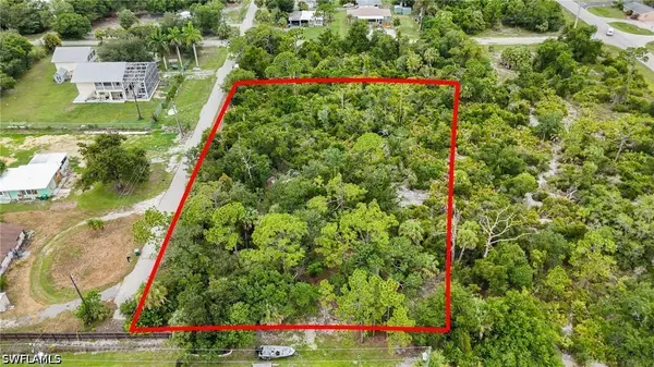 1910 Banana Street, Port Charlotte, FL 33980