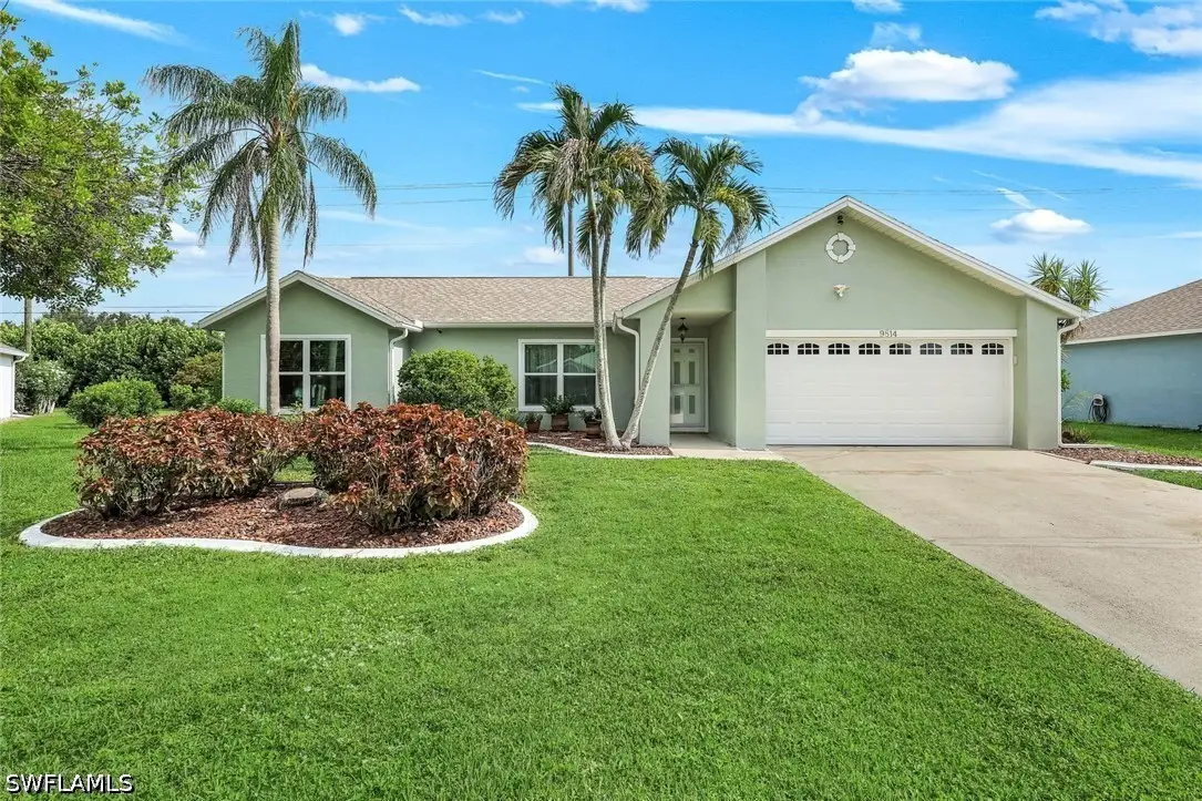 9814 Country Oaks Drive, Fort Myers, FL 33967 - #1
