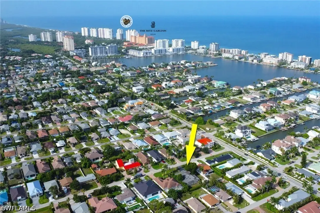 517 100th Avenue N, Naples, FL 34108 - #1