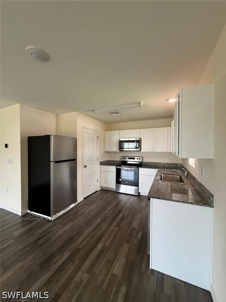 26 NE 12th Terrace, Cape Coral, FL 33909 - #2