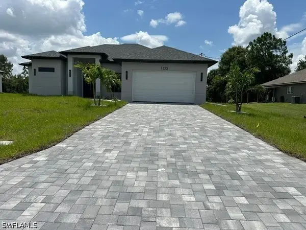 1123 Cariston Avenue, Lehigh Acres, FL 33971