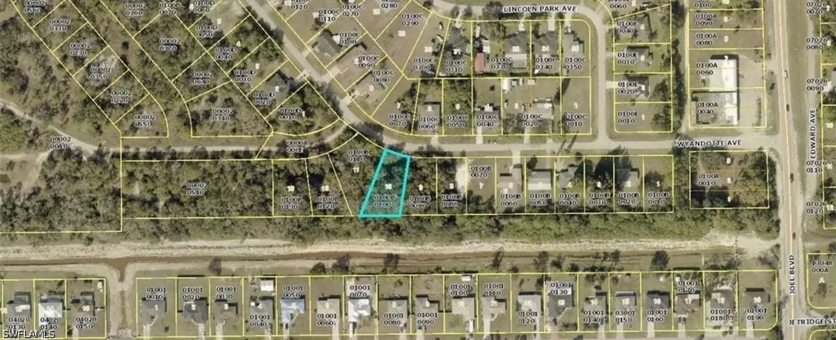 2192 Wyandotte Avenue, Alva, FL 33920 - #1