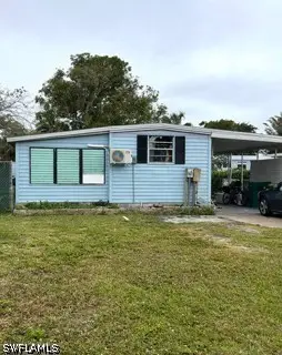 52 Henderson Drive, Naples, FL 34114