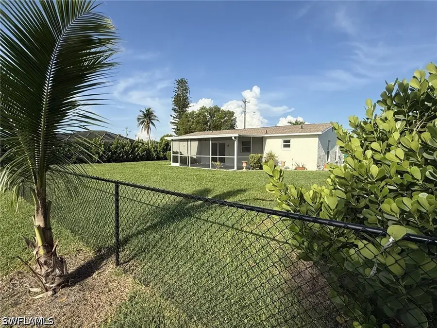 525 SE 11th Court, Cape Coral, FL 33990 - #2