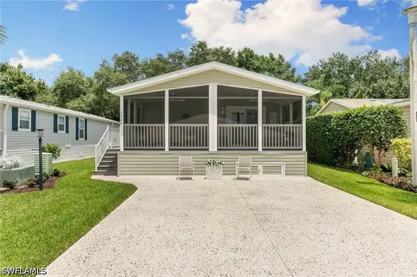 1366 Diamond Lake Circle, Naples, FL 34114