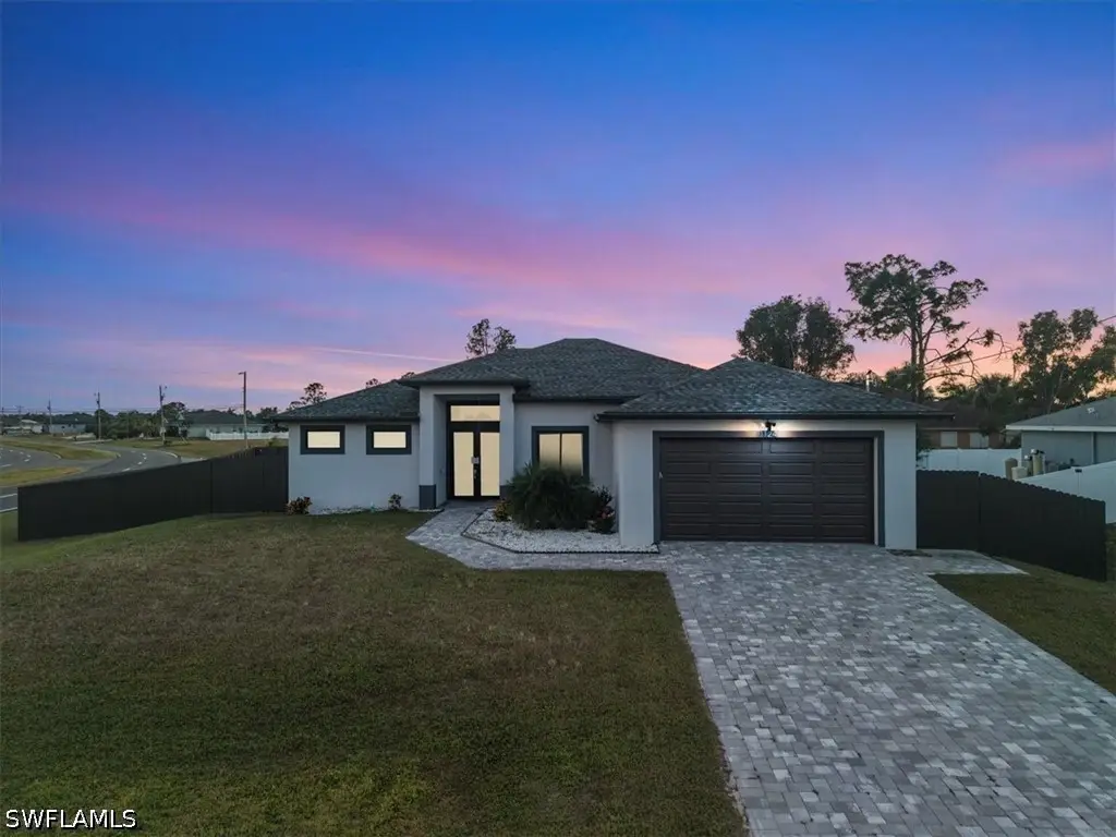 1124 NE 35th Lane, Cape Coral, FL 33909 - #1