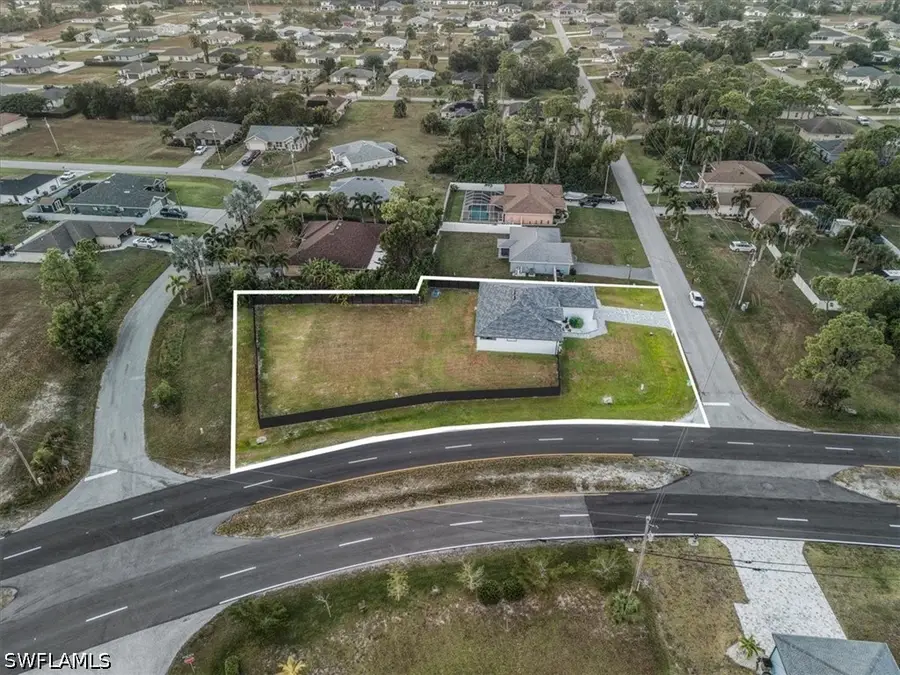 1124 NE 35th Lane, Cape Coral, FL 33909 - #3