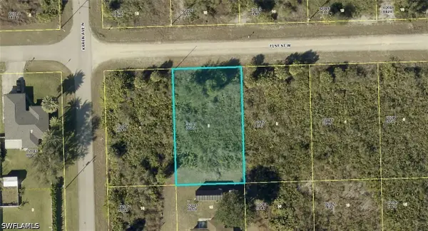 2913 71st Street W, Lehigh Acres, FL 33971