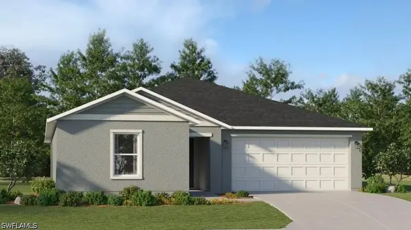 11886 Savanna Lakes Boulevard, Lehigh Acres, FL 33974
